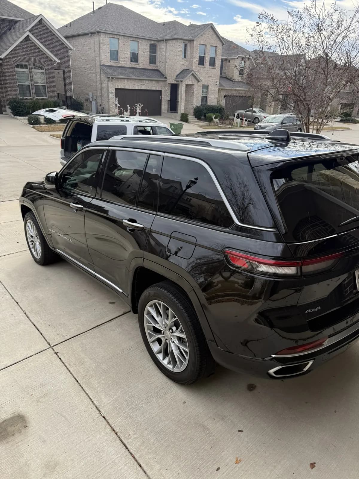 Black SUV photographed by JX Auto Lab