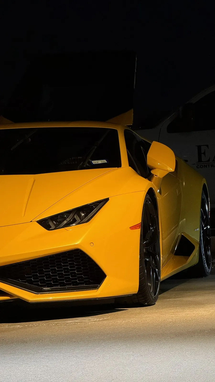 Lamborghini Huracan photographed by JX Auto Lab