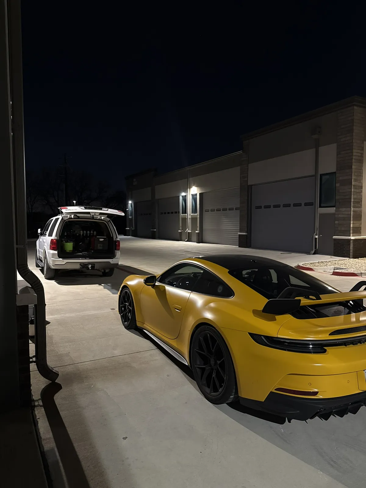 Porsche bodywork photographed by JX Auto Lab