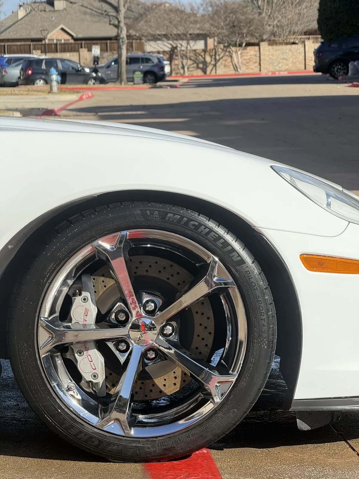 White Corvette photographed by JX Auto Lab