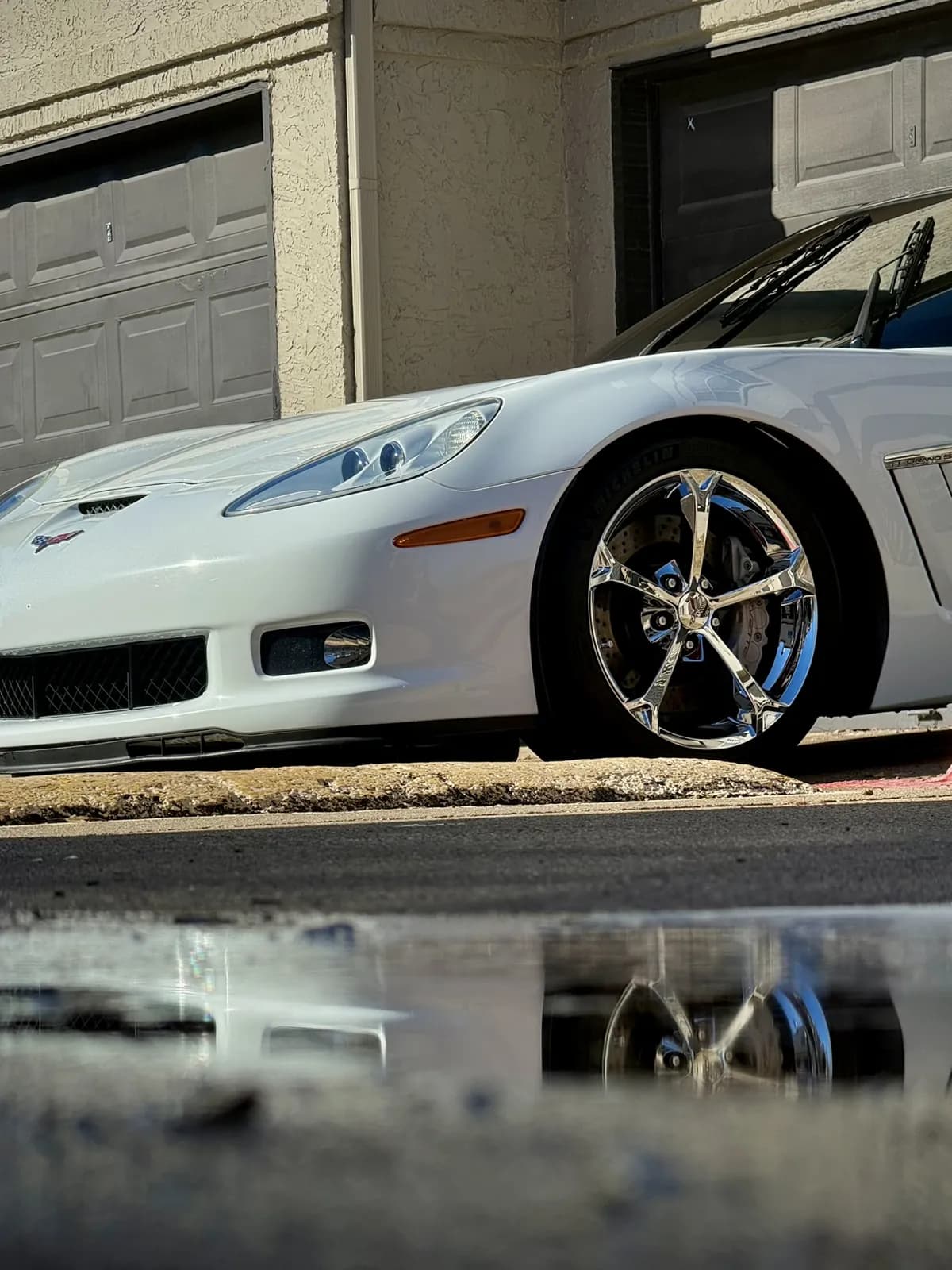 White Corvette photographed by JX Auto Lab