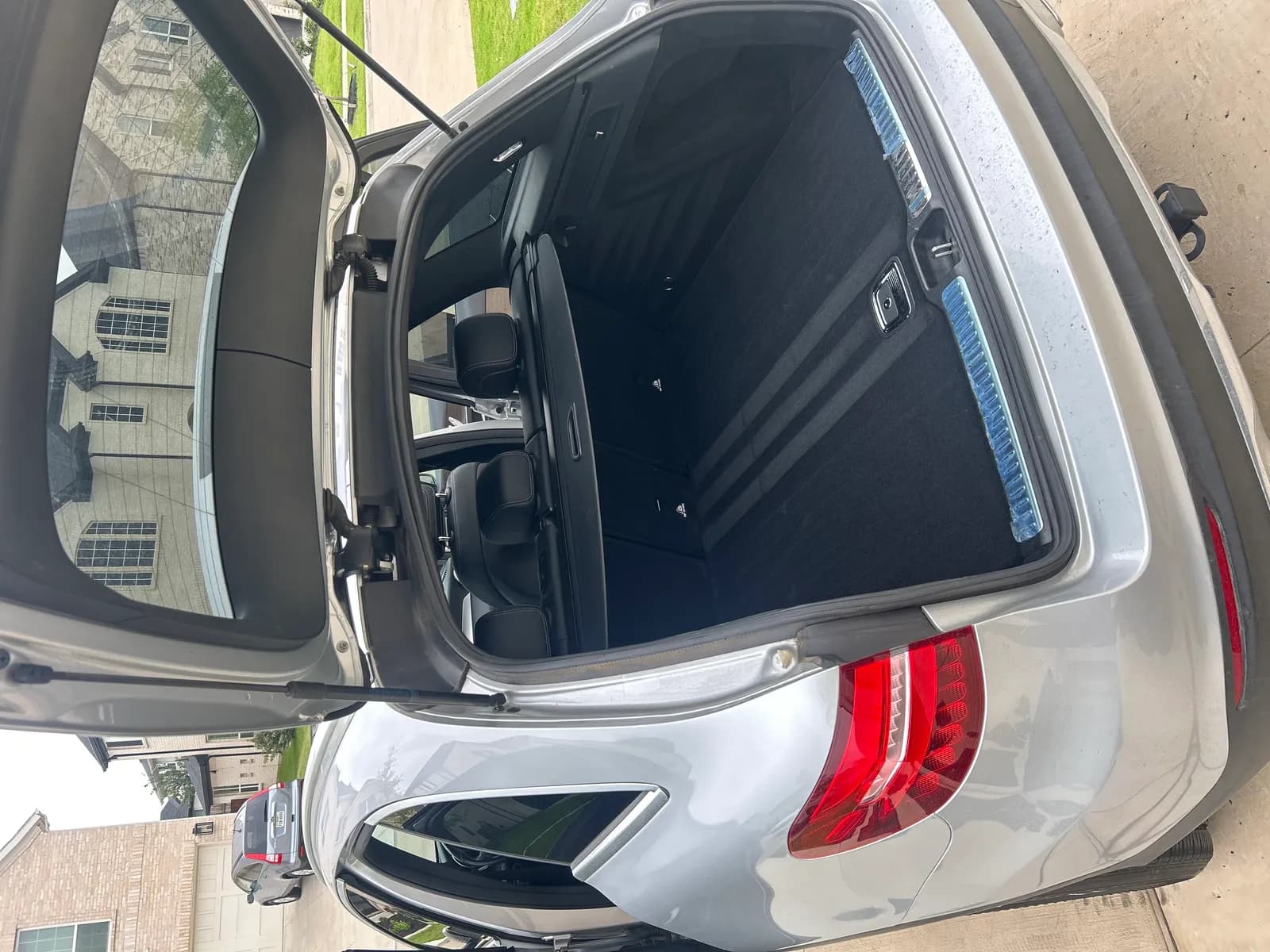 Deep Clean & Complete Shampoo, mobile detailing service